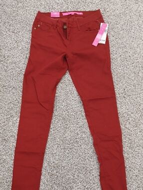 Tinseltown Women’s Red Skinny Jeans Size 3